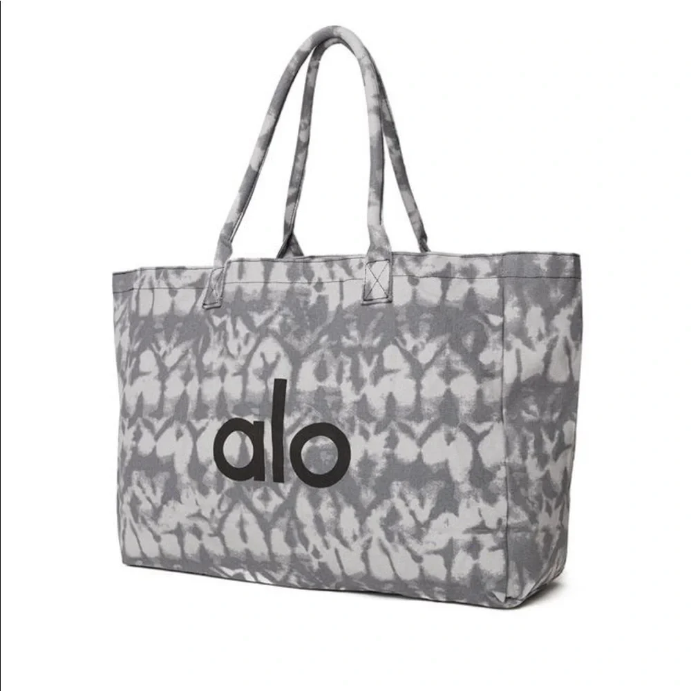 Alo yoga large grey tie dye large shopper tote